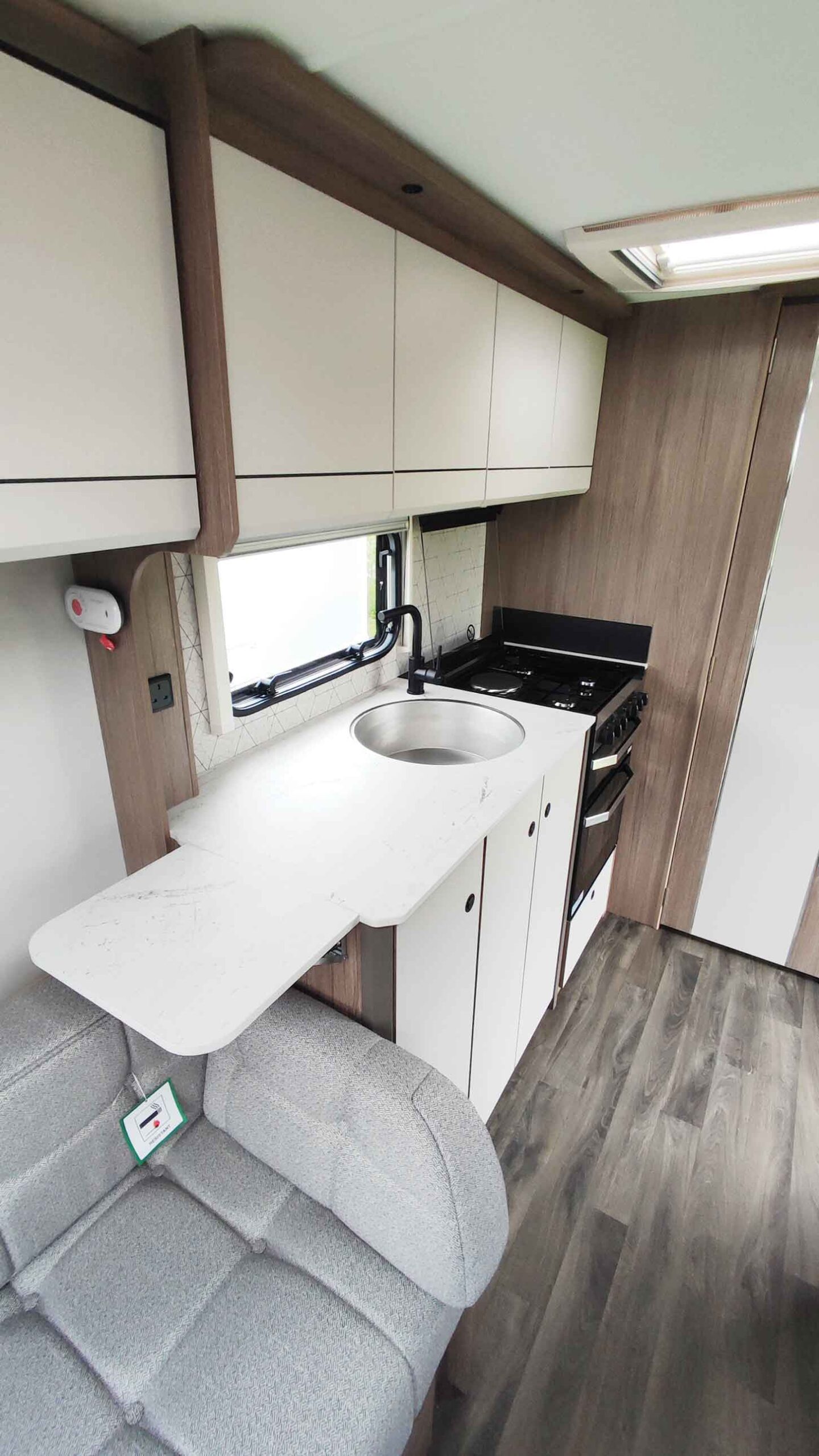 Coachman Acadia