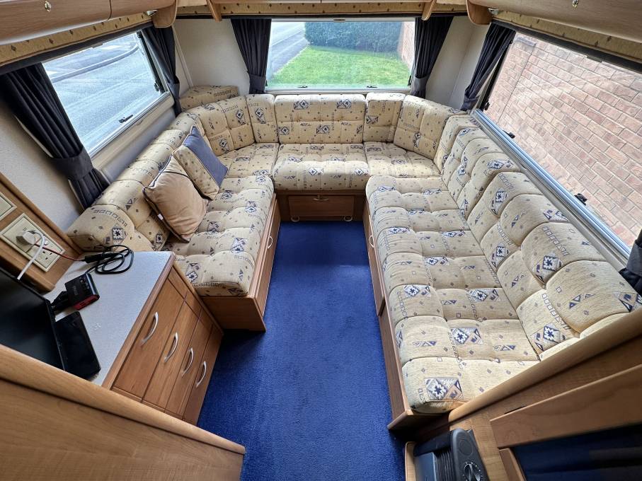 Auto-Trail Arapaho 6 berth. NEW MOT