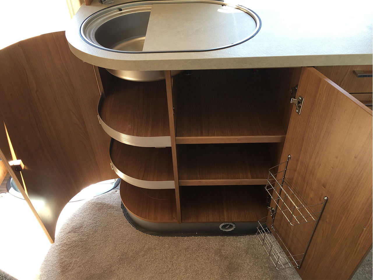 Auto-Trail Arapaho 6 berth. NEW MOT