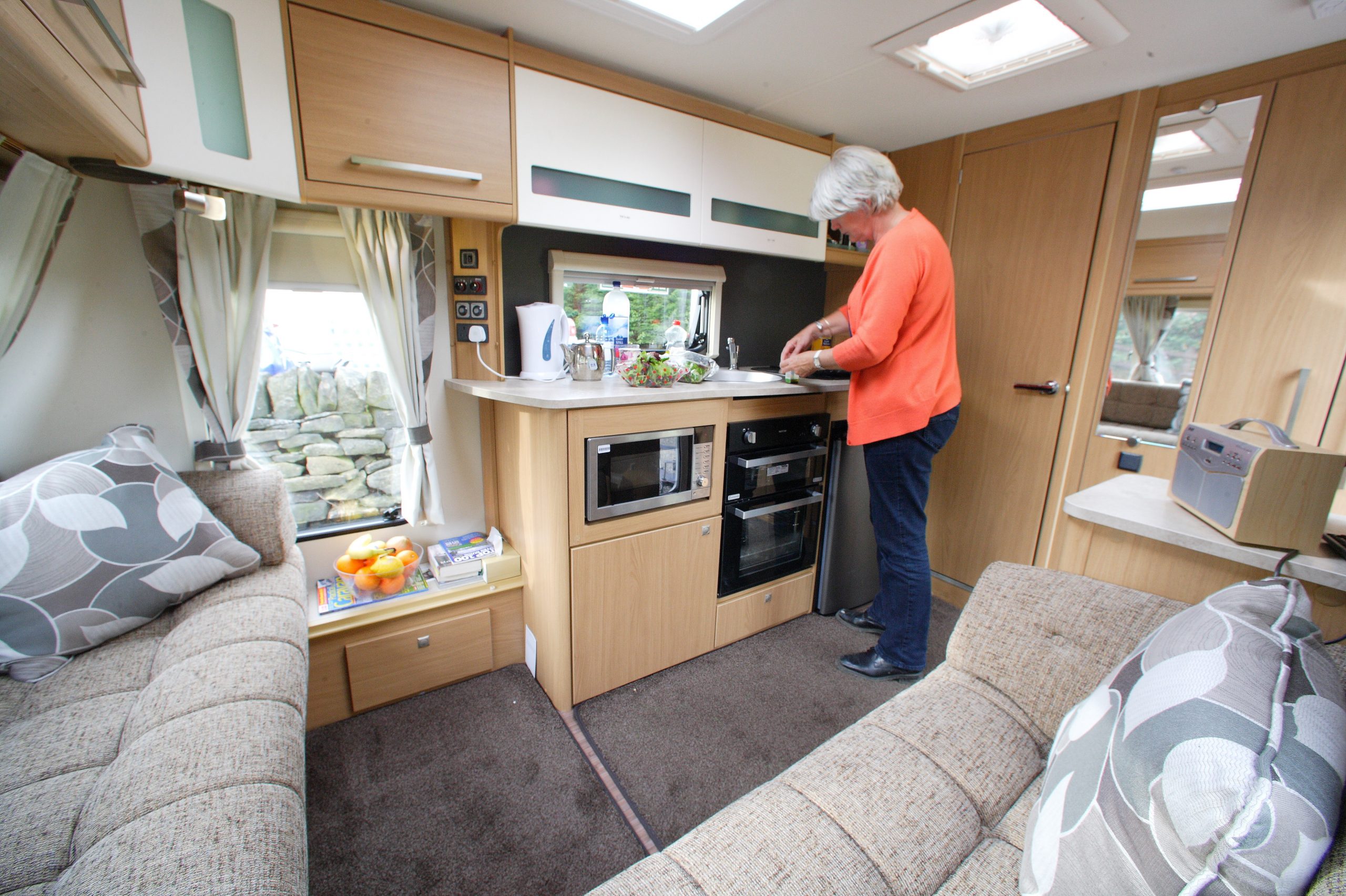 ELDDIS CHATSWORTH 196