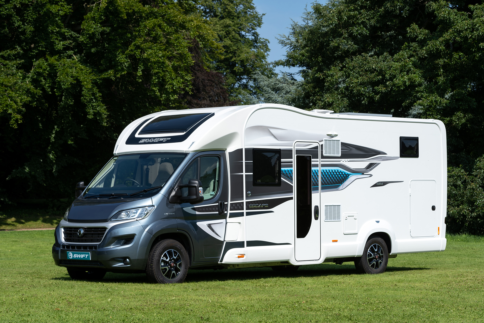 Swift Escape 684