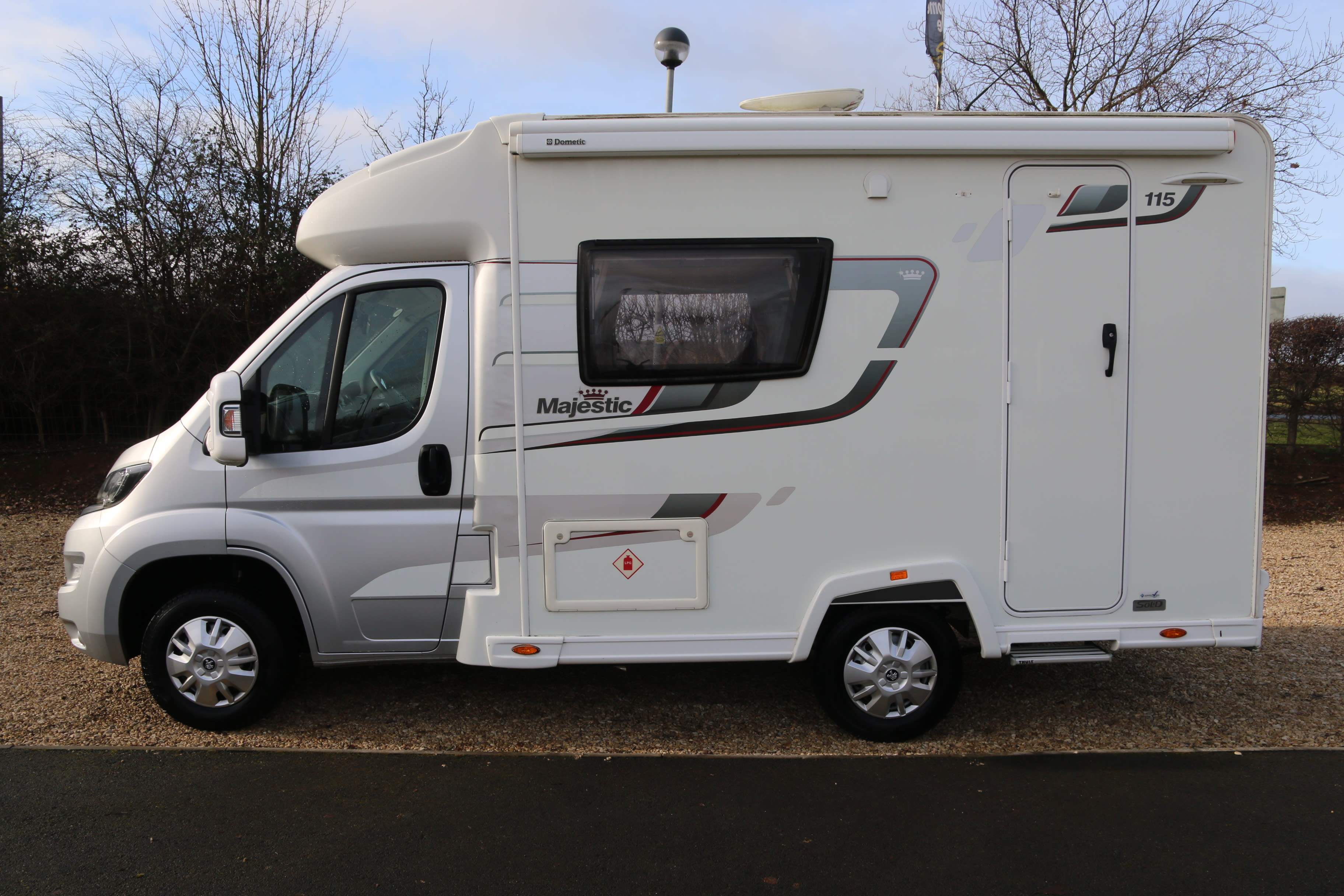 ELDDIS MAJESTIC 115