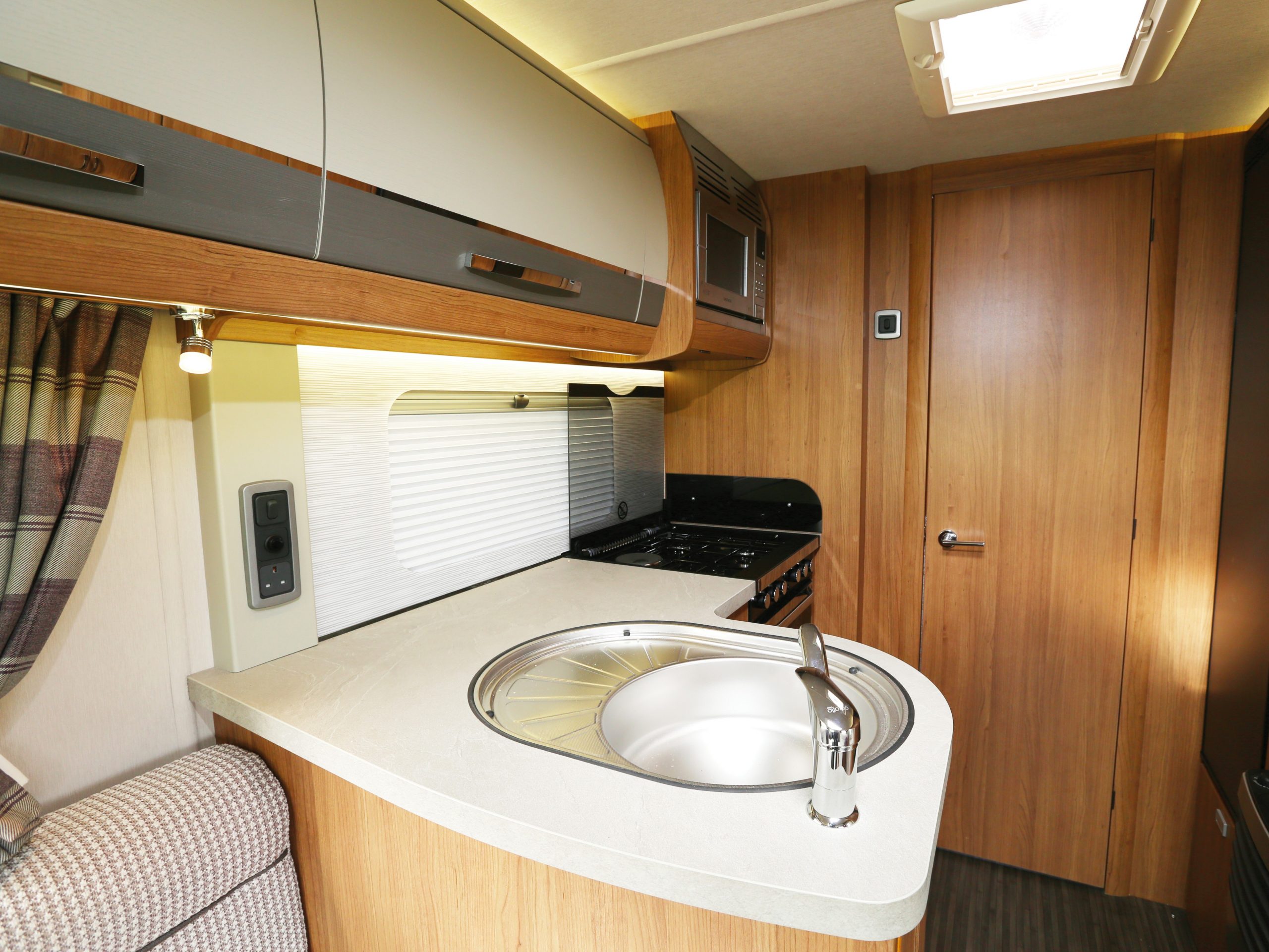 2018 Auto-Trail TRACKER RS