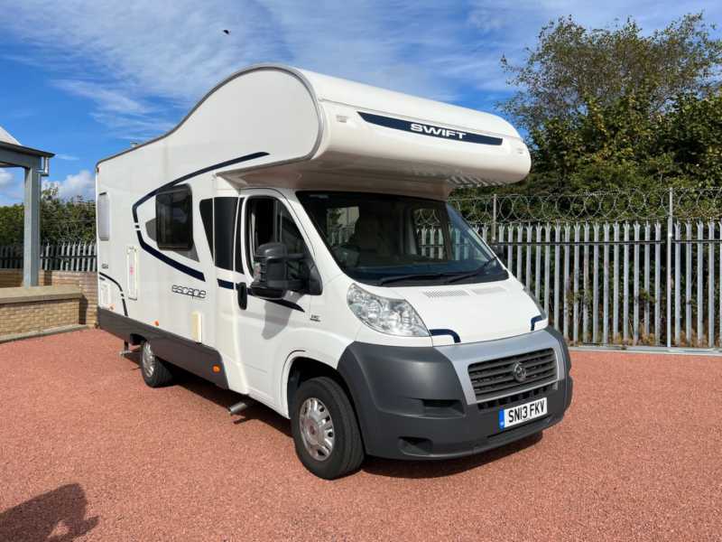 Swift Escape 624