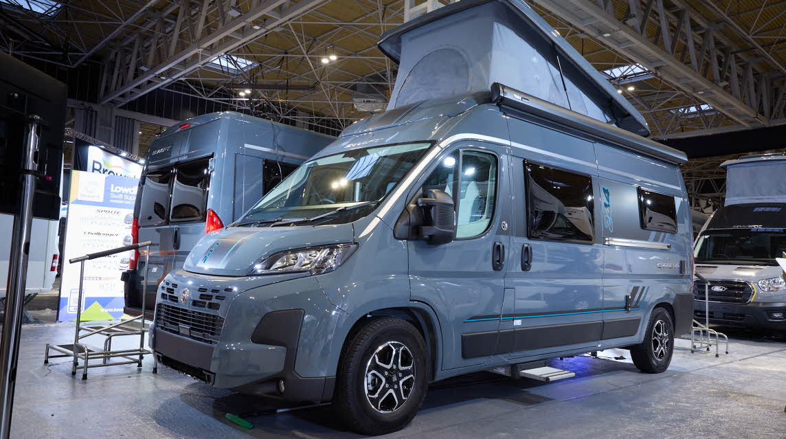 Swift Carrera 244