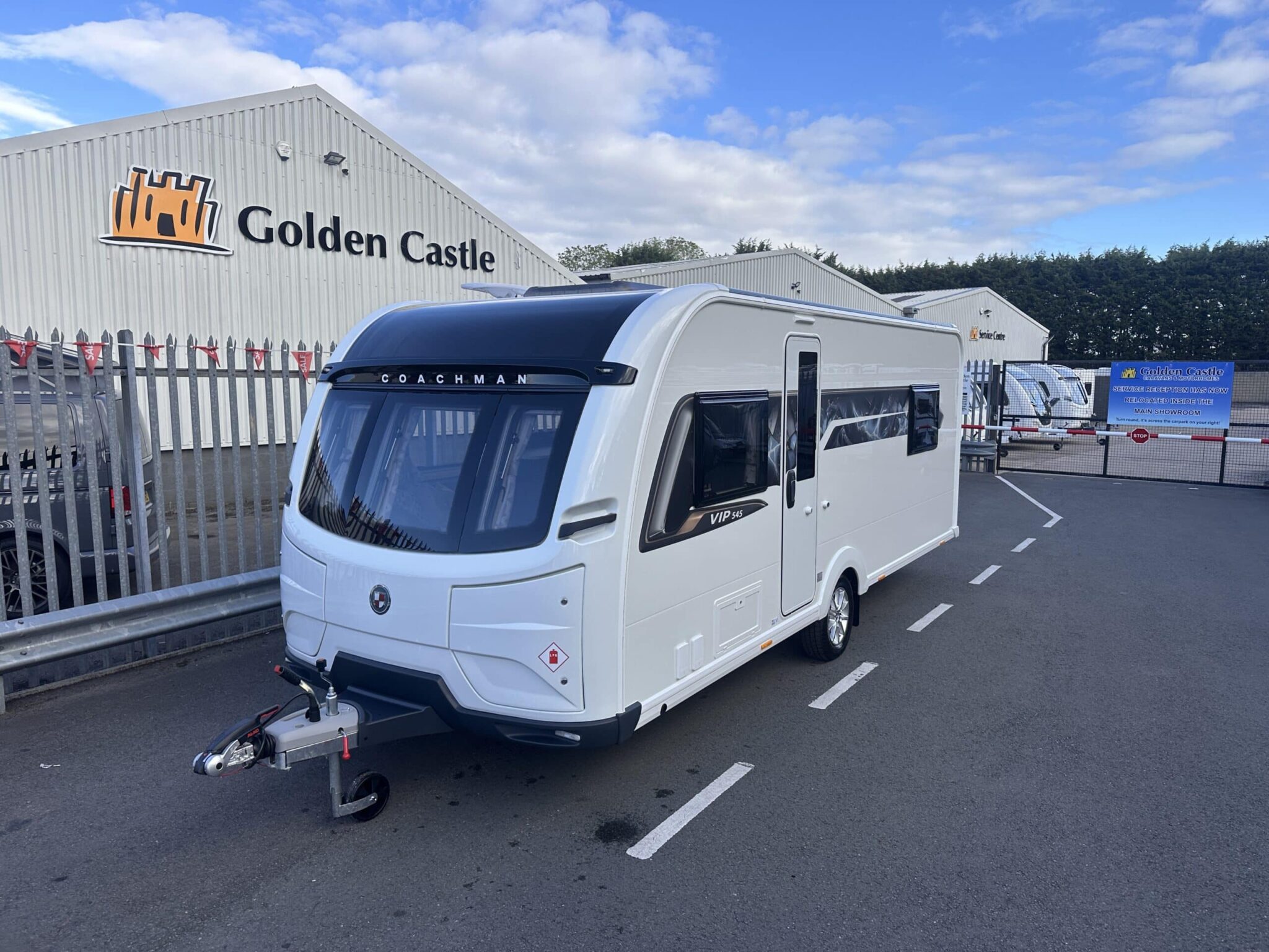 Coachman VIP 545