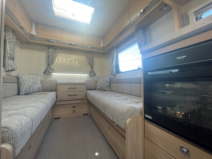 2014 Elddis Accordo 125 Envy Spec