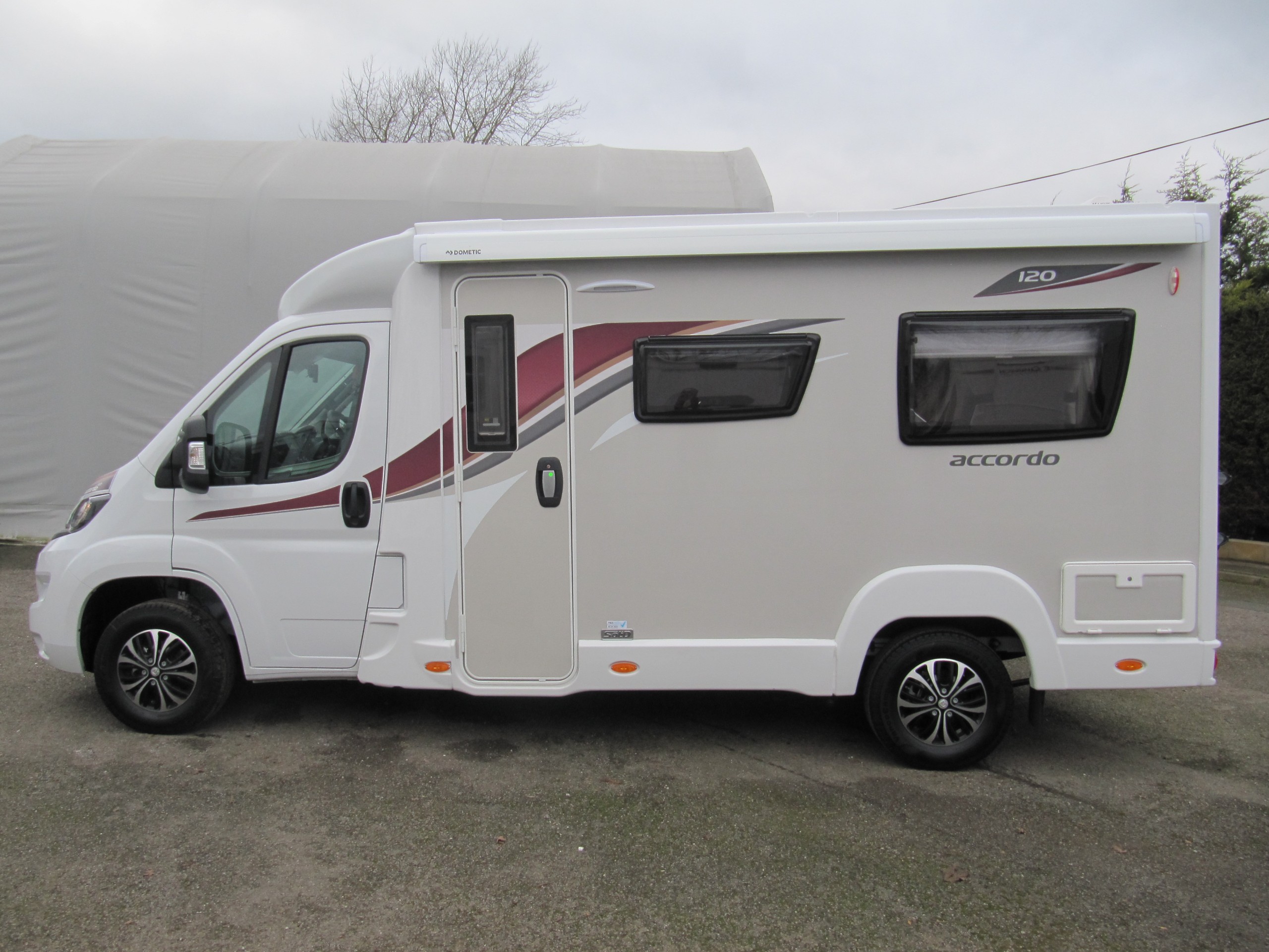 Elddis Accordo 120