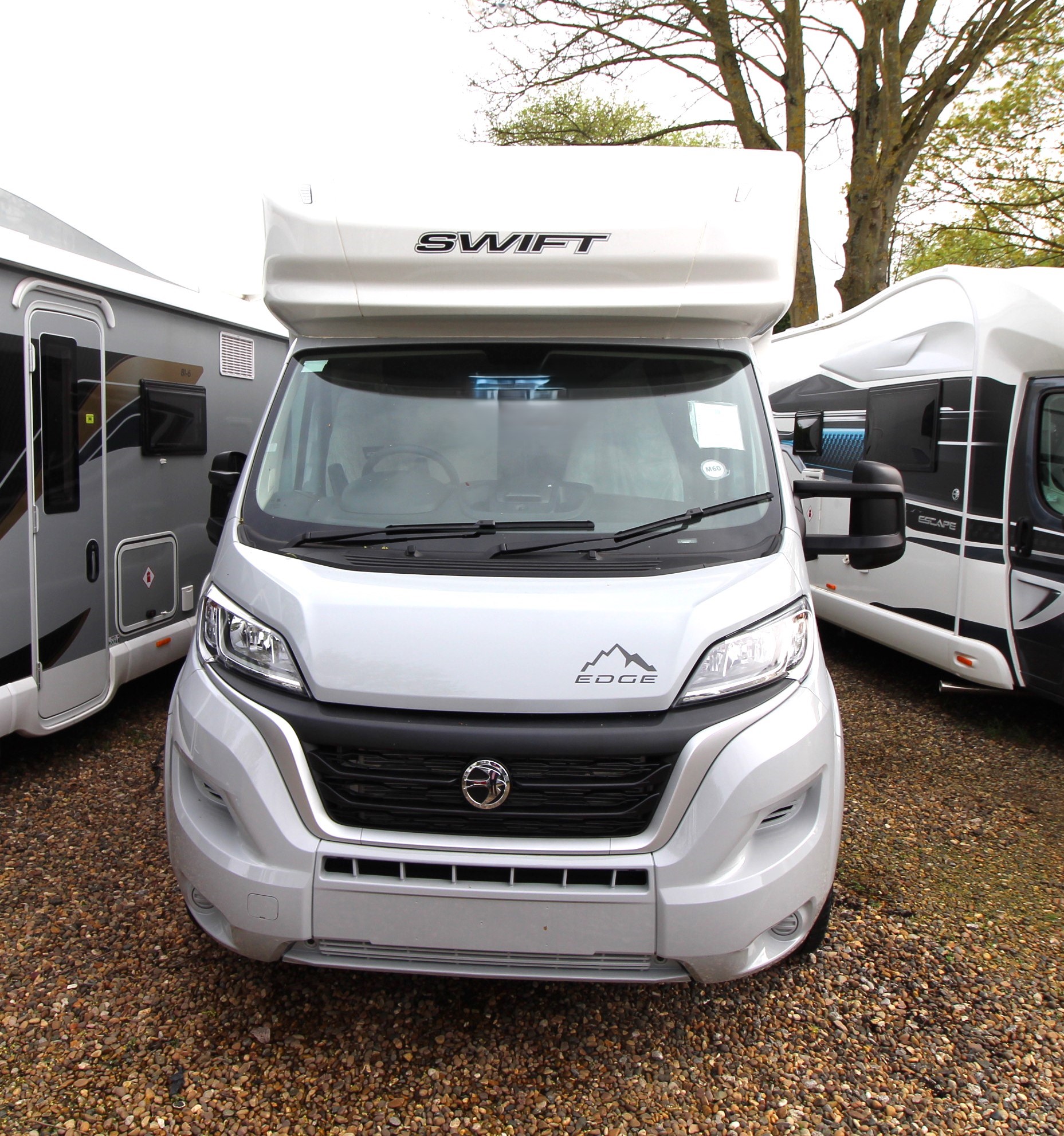 Swift Edge 466