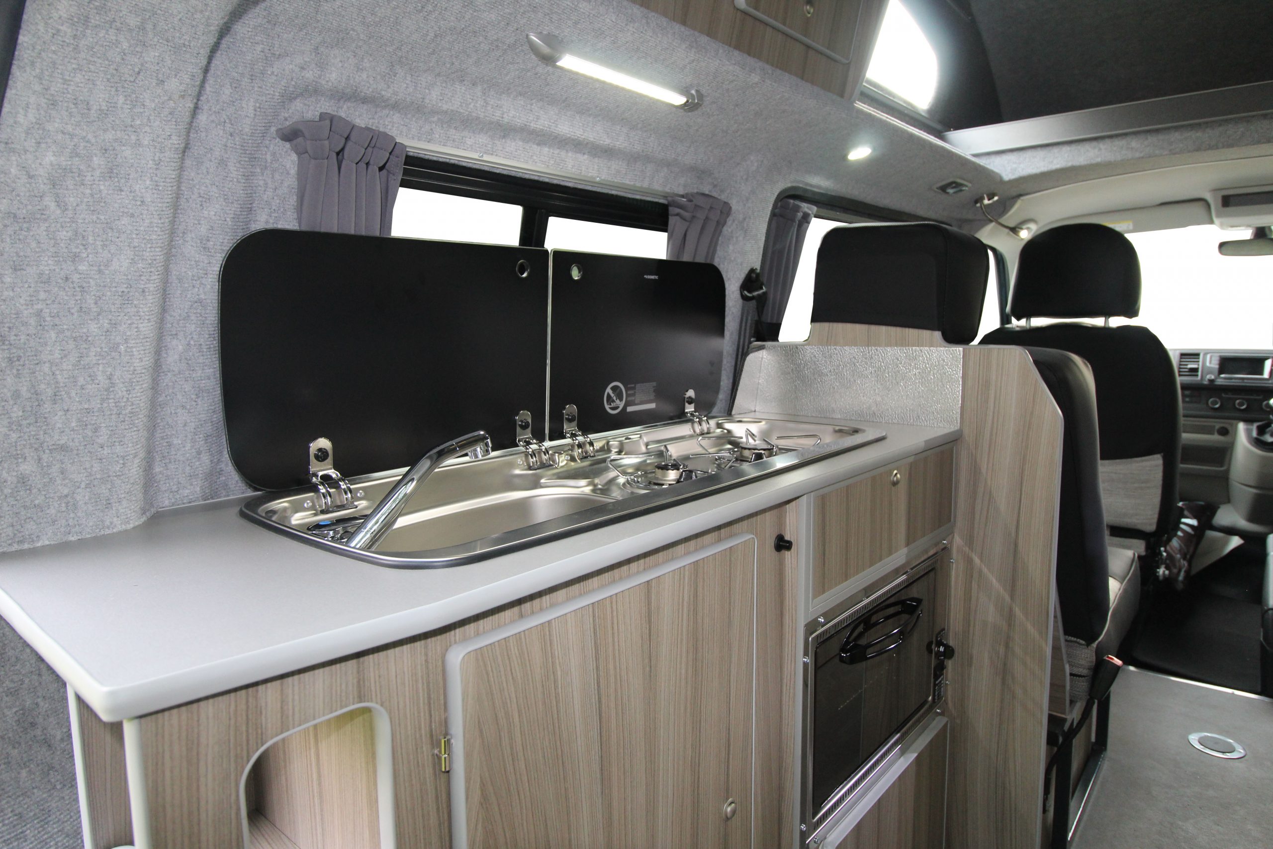Volkswagen Campervan 2008 Manual The Weekender Layout