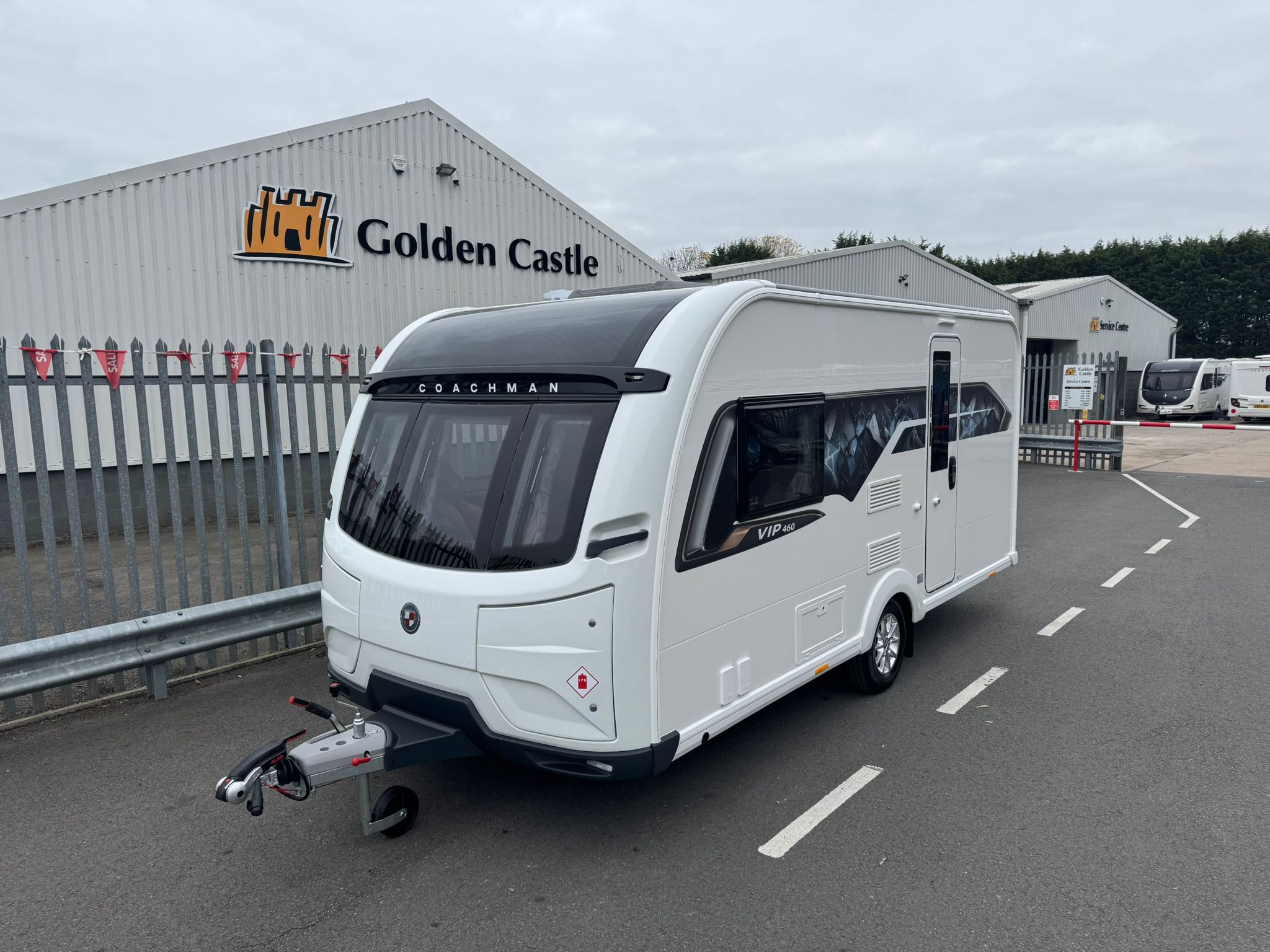 Coachman VIP 460 — 2027 Season - Exterior - Front