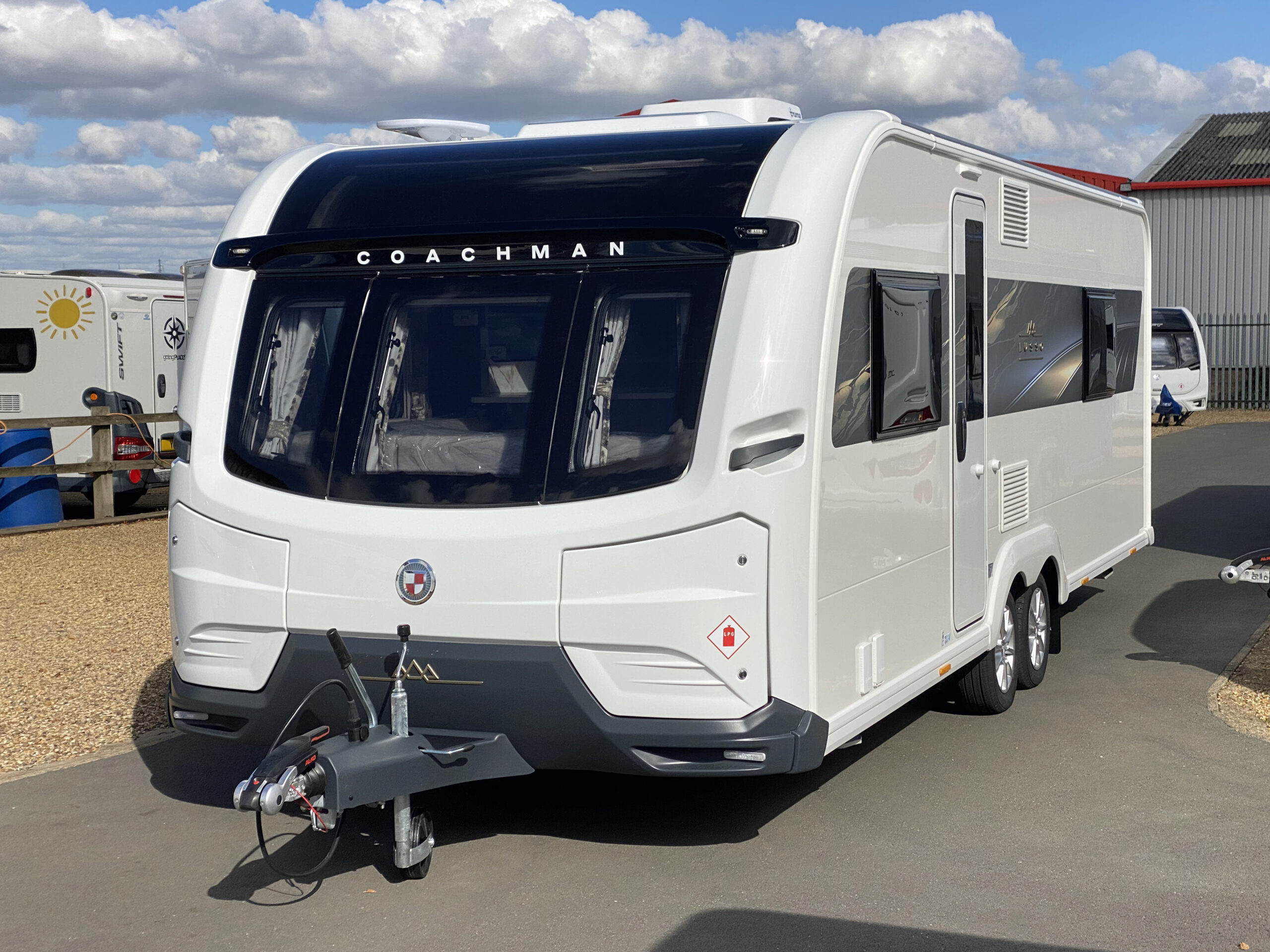 Coachman Lusso II — 2027 Season - Representative Model Image