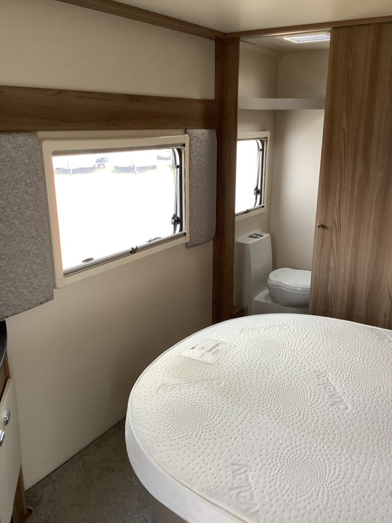 Swift Accord 480 (Alpine 2) – 2021 Caravan - Representative Model Image