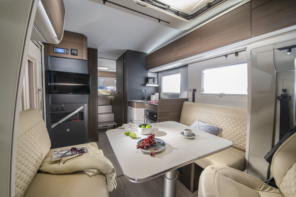 Adria Coral Supreme 670 DL 2026 New 3 Berth Twin Single Beds