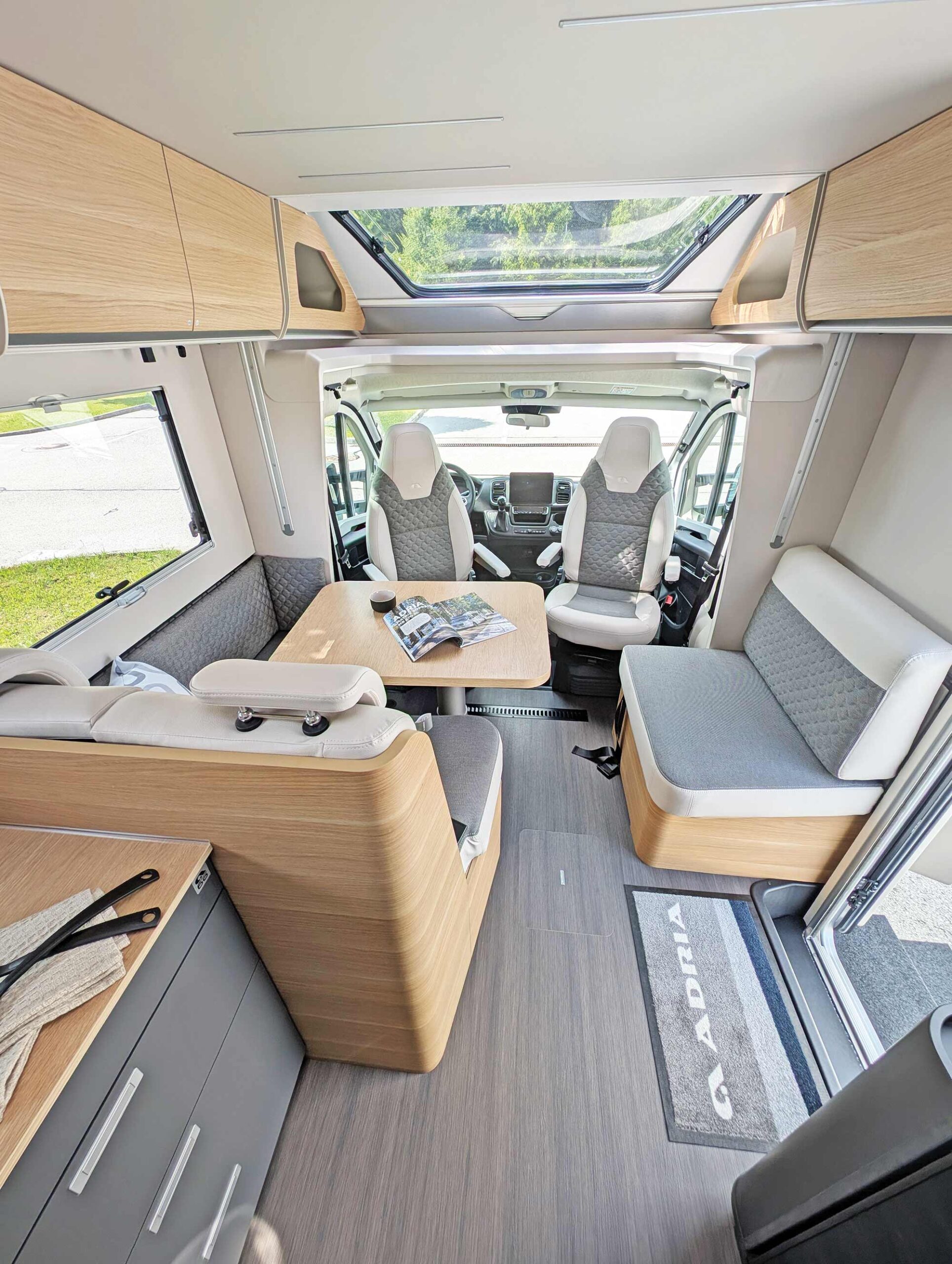 Adria Matrix Plus 670 SLT