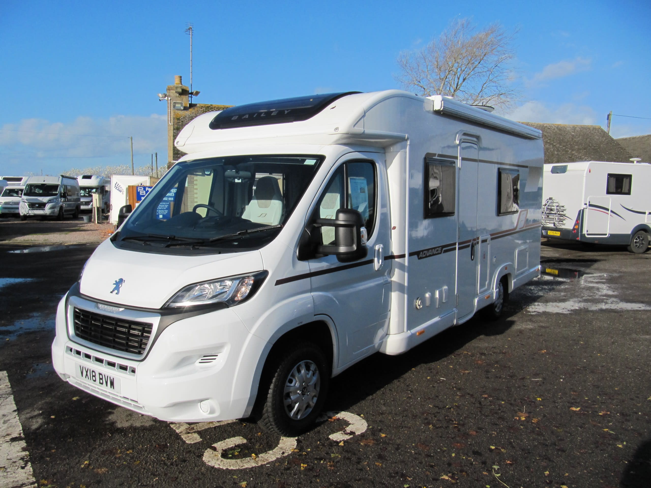 Bailey Advance 76 4