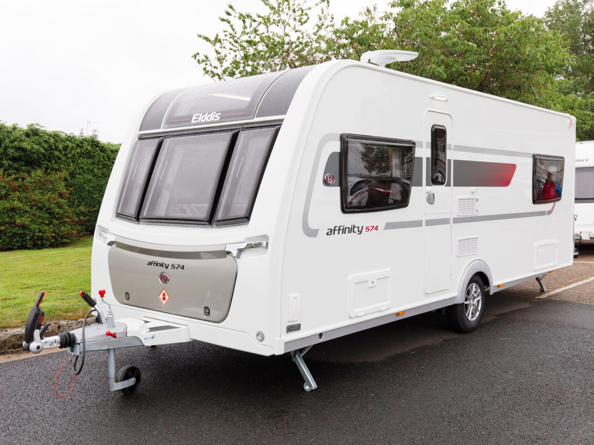 Elddis Affinity 574