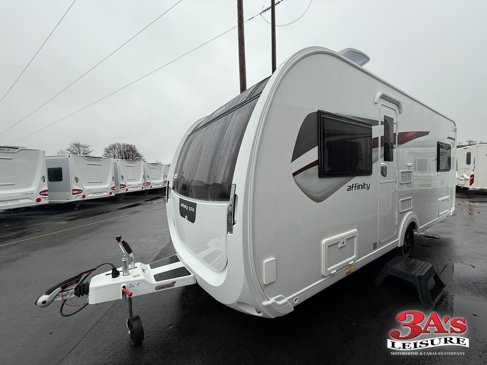 2017 Elddis AFFINITY 530