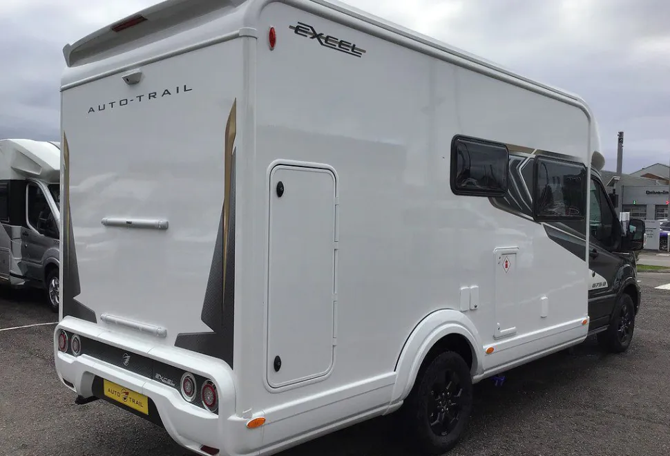 AUTOTRAIL EXCEL 675 B