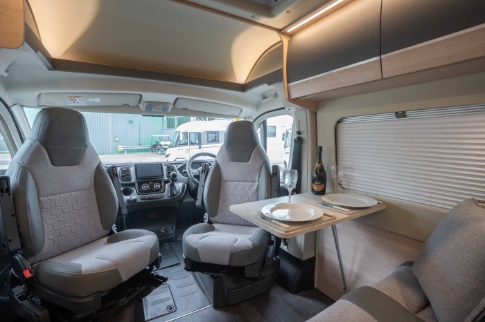 2026 Auto-Trail Expedition 67 FLEX