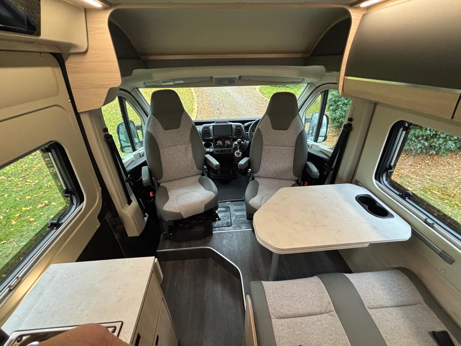 2026 Auto-Trail Expedition 68 XL FLEX