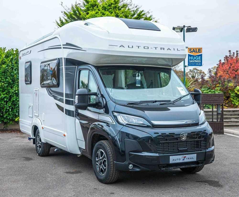 Autotrail Imala 615 140BHP - Exterior - Front