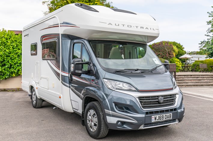 TRACKER RS LO-LINE