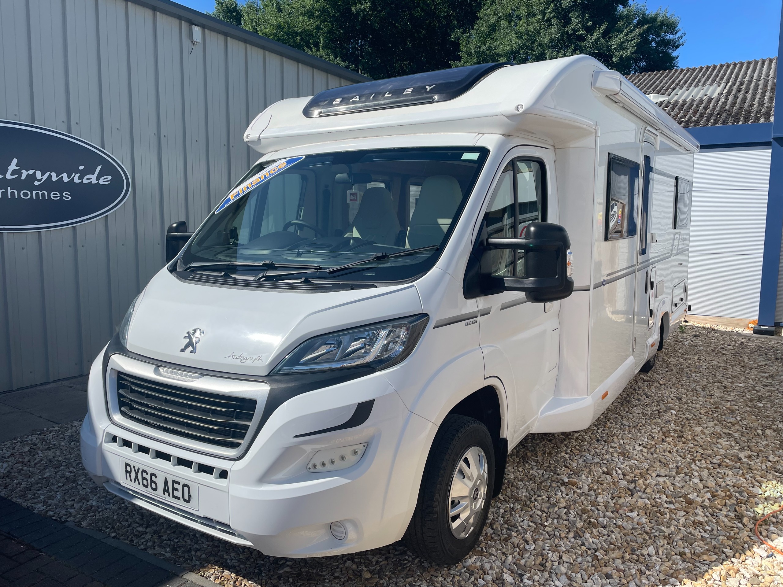 2018 Bailey Autograph 75-2 Fixed Bed 2-Berth Motorhome
