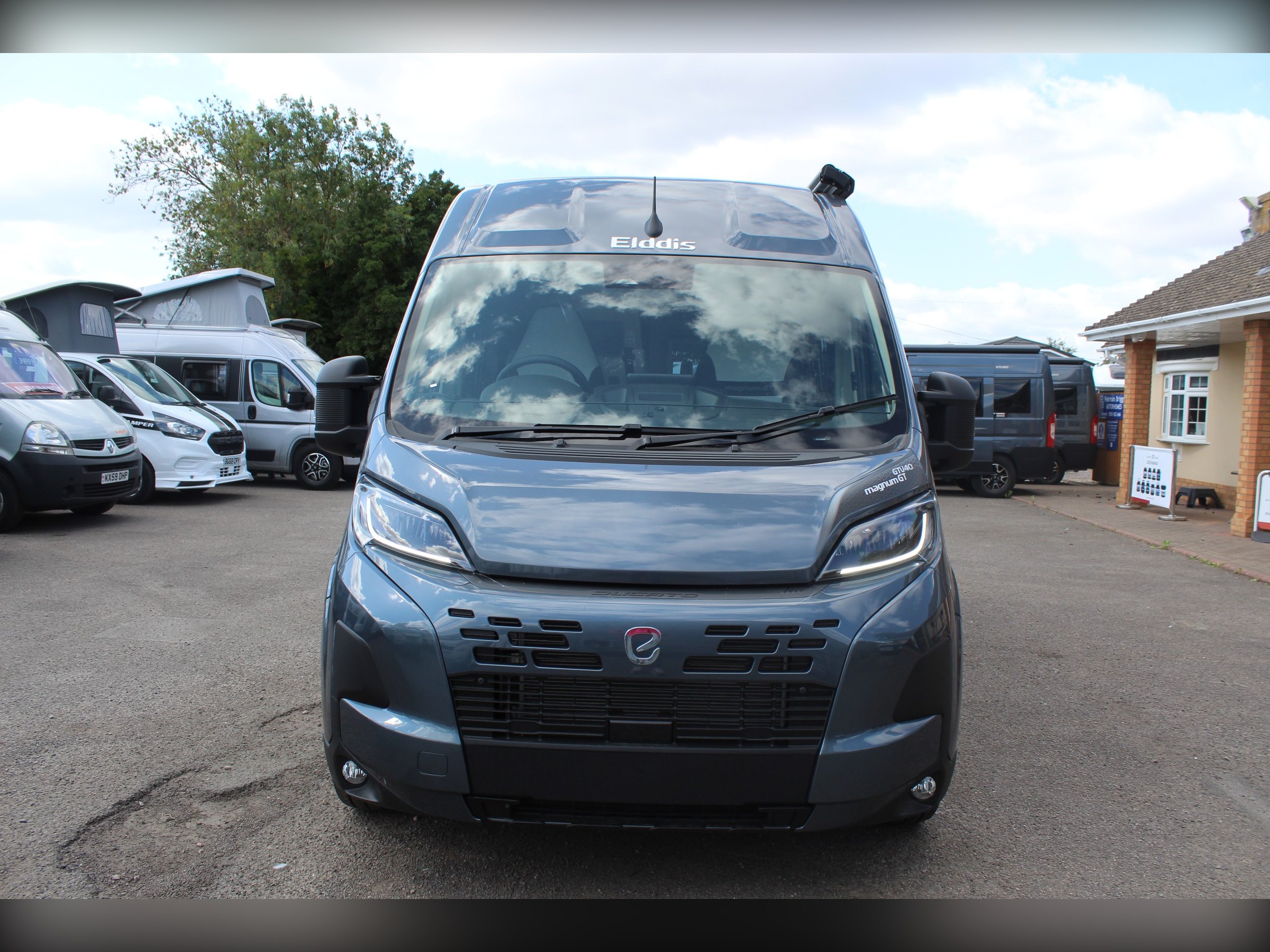 Elddis Autoquest Cv40