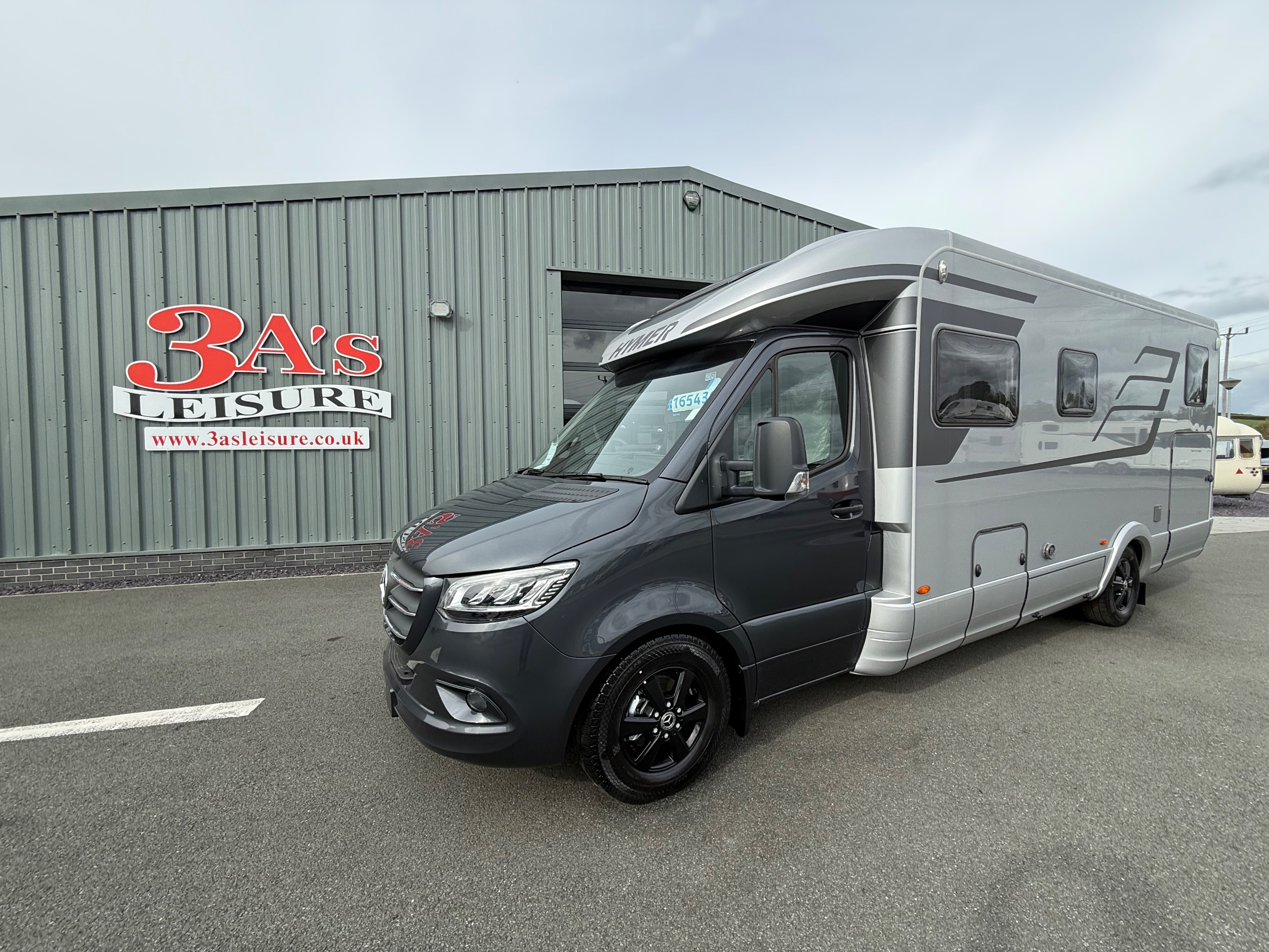 Hymer B-ML T 780