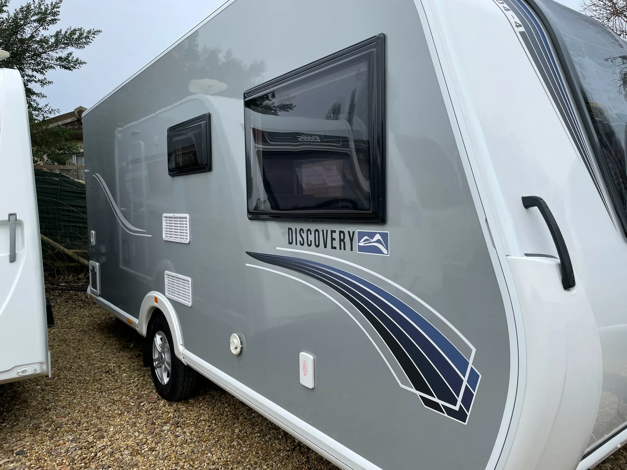 Bailey Discovery D4-4 (1248kg MTPLM) - Photo 1