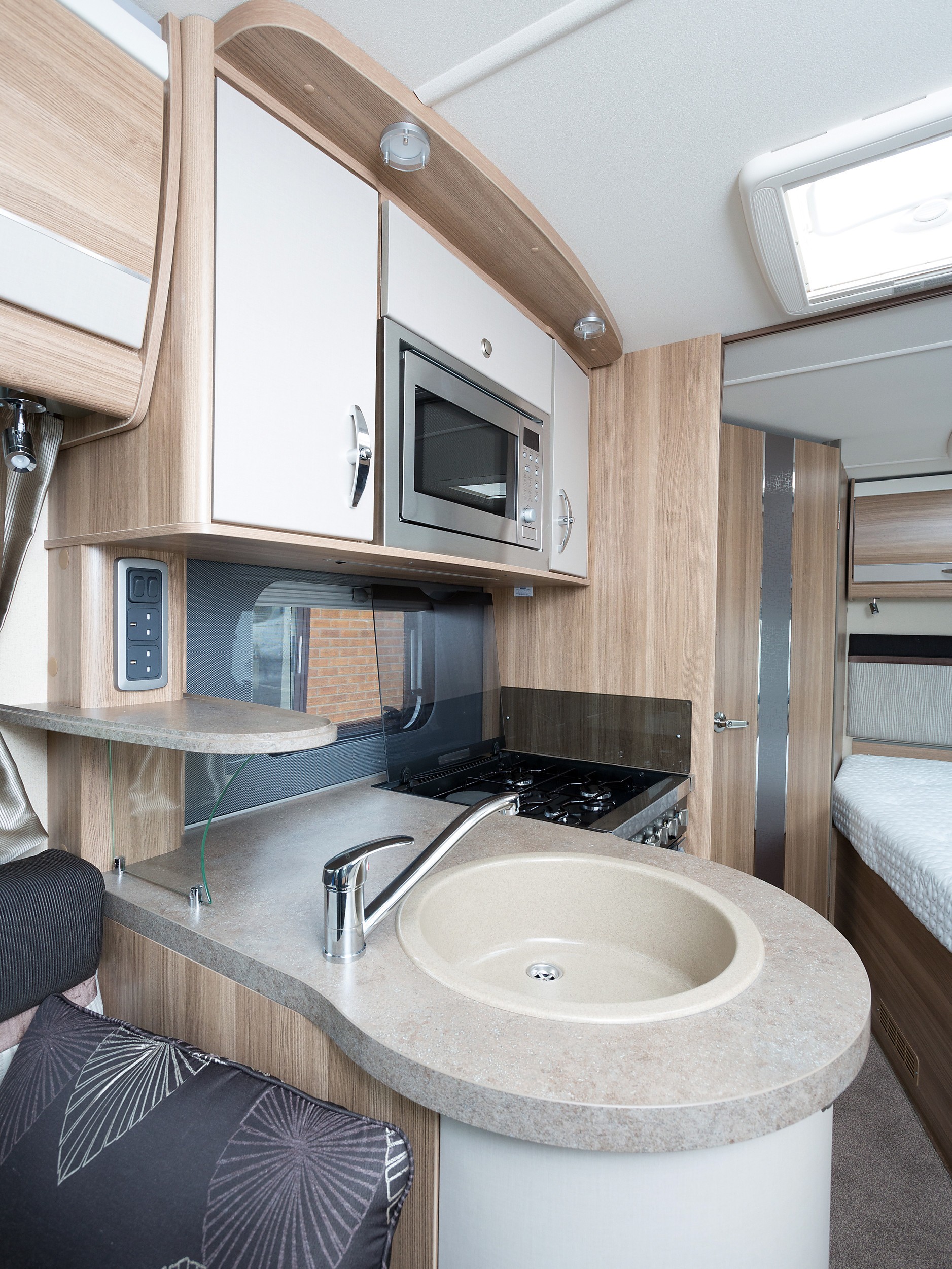 2019 Swift BESSACARR 562