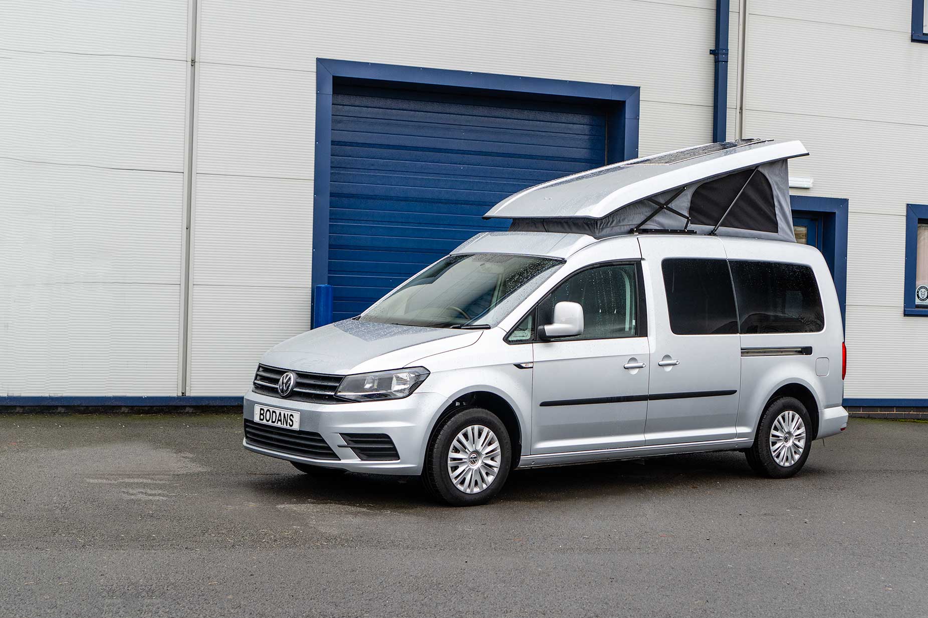 Volkswagen Caddy Camper