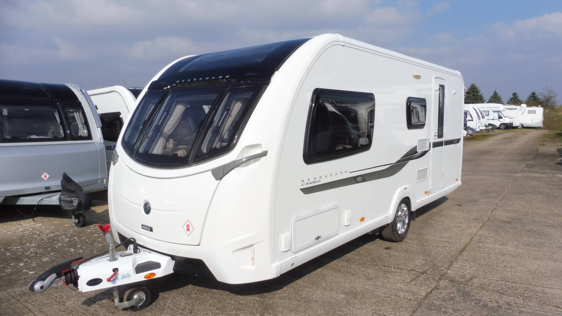 Bessacarr Cameo 525