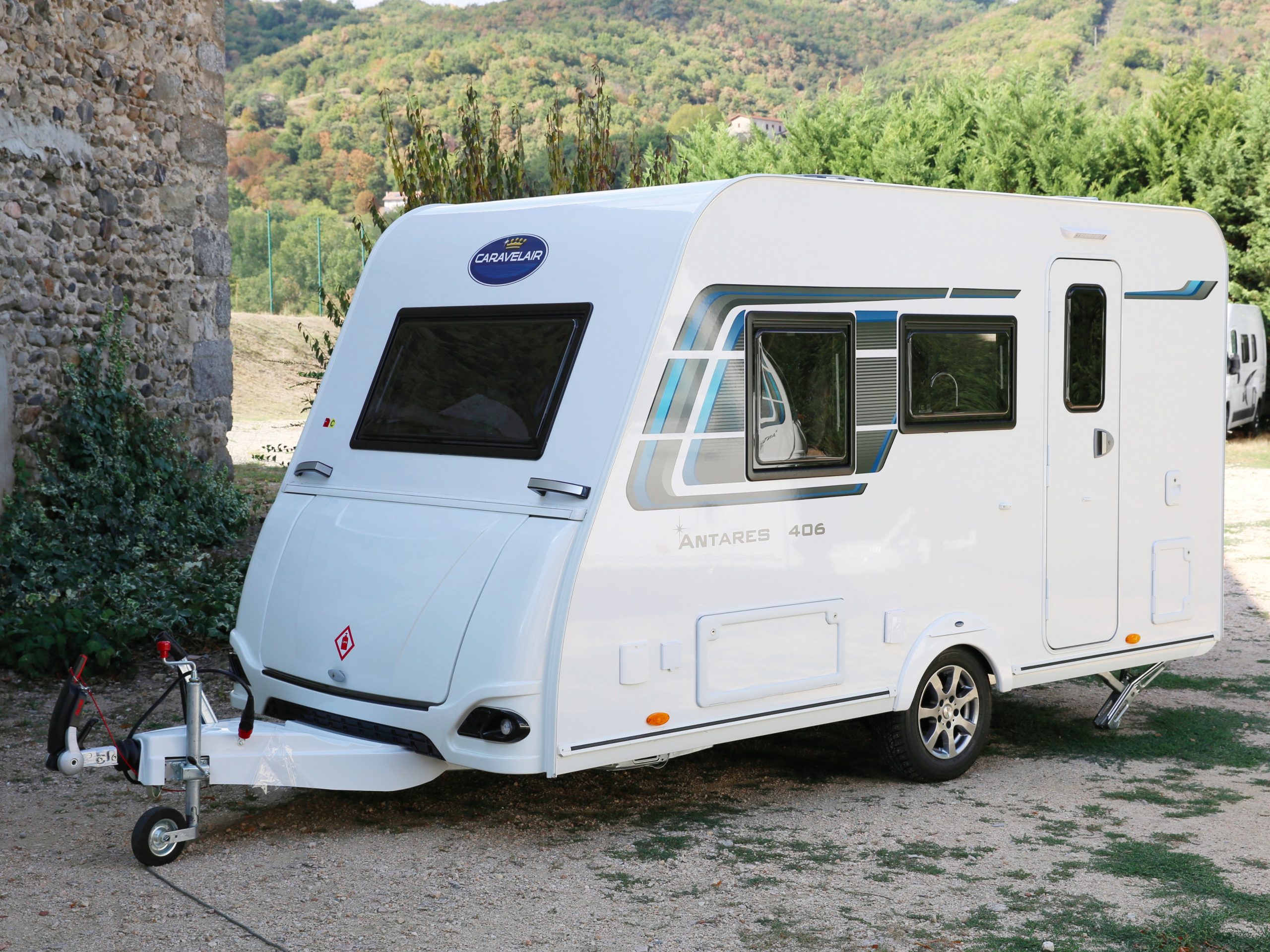 Caravelair Antares 406