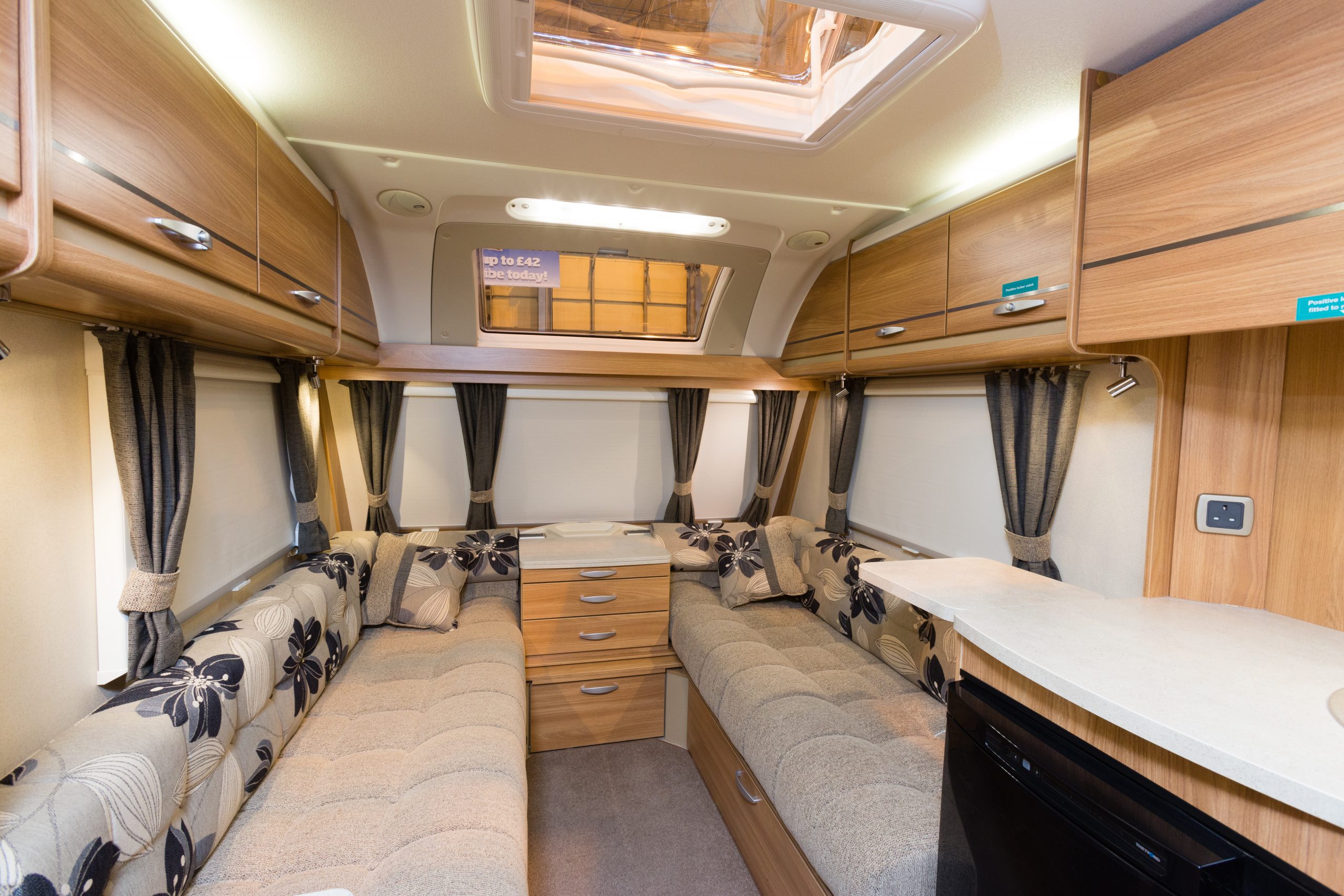 2015 Swift Challenger Sport 442
