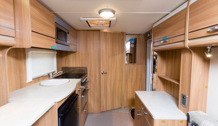 2015 Swift Challenger Sport 442