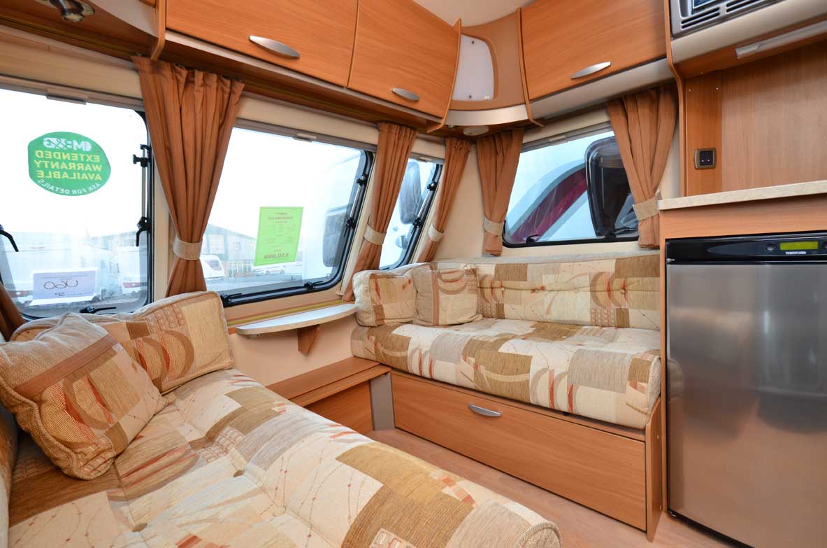 2020 Swift Charisma 622