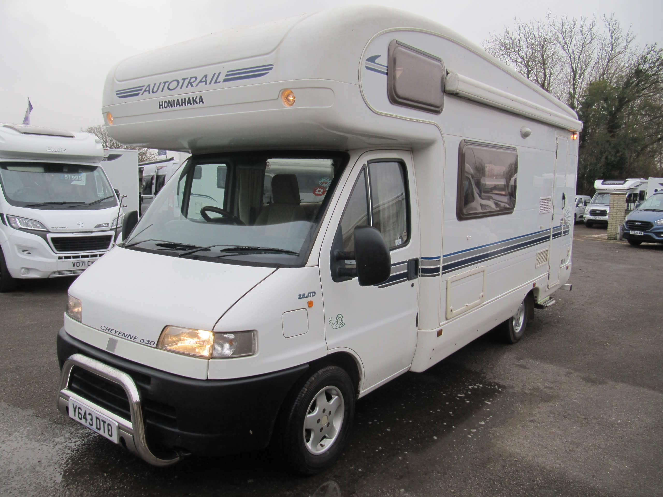 Auto-Trail Cheyenne 660 Low-Line Fiat Fiat Ducato, 4 Berth, 2 Belts, Fixed Bed, MOT, 12 Months Warranty, Habitation Service