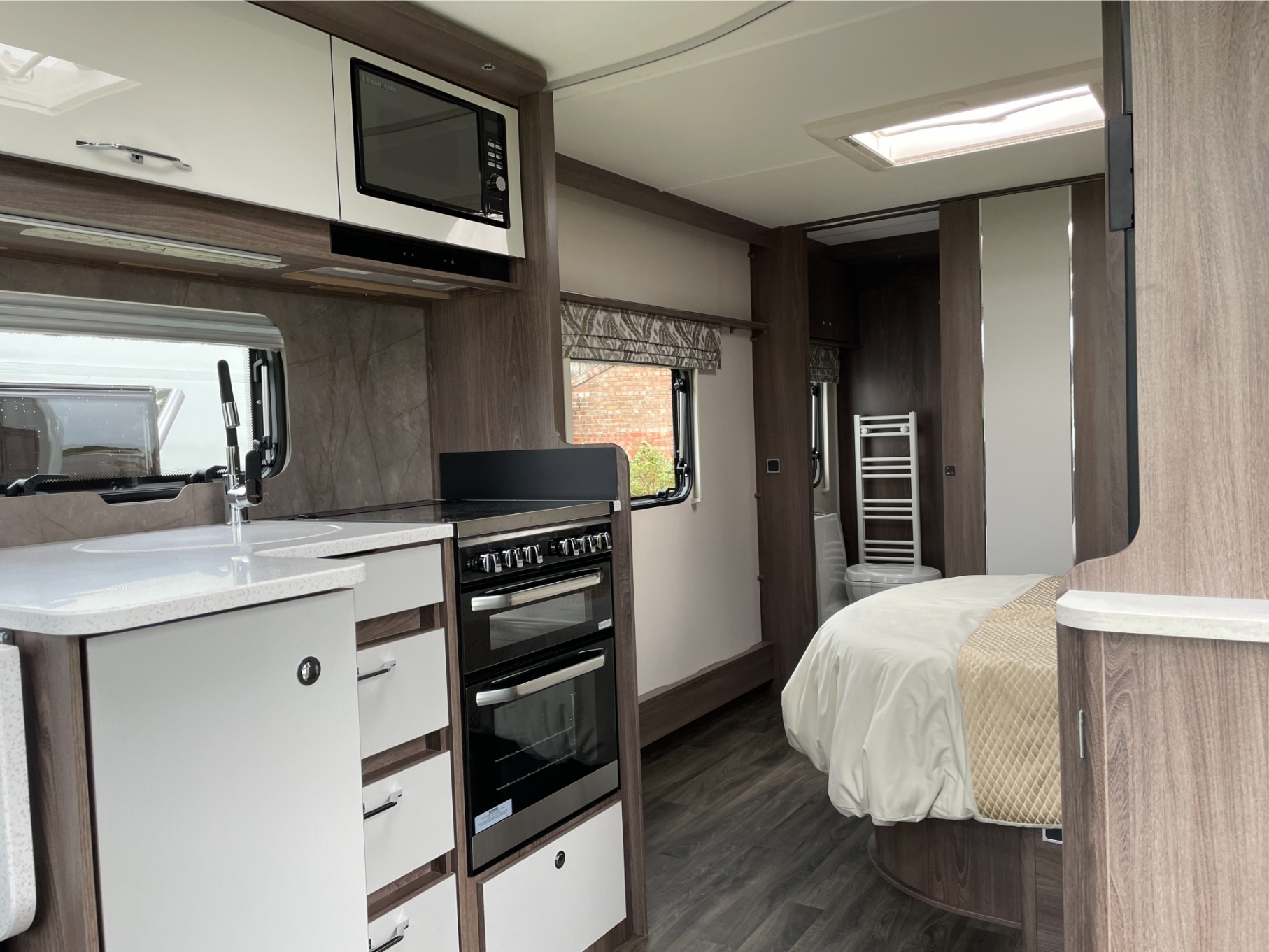 2022 Coachman Laser 575 Xtra