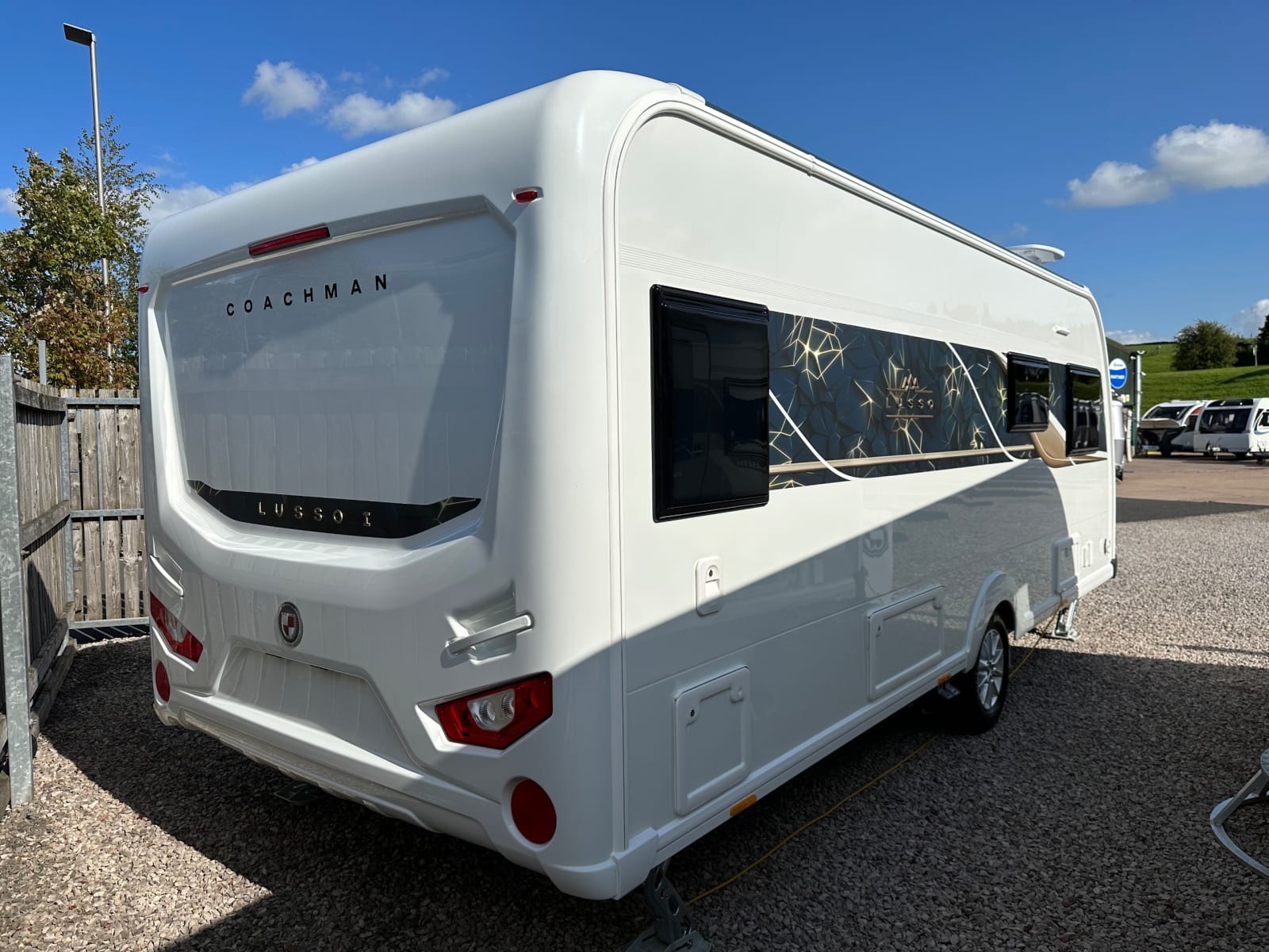 Coachman Lusso IV