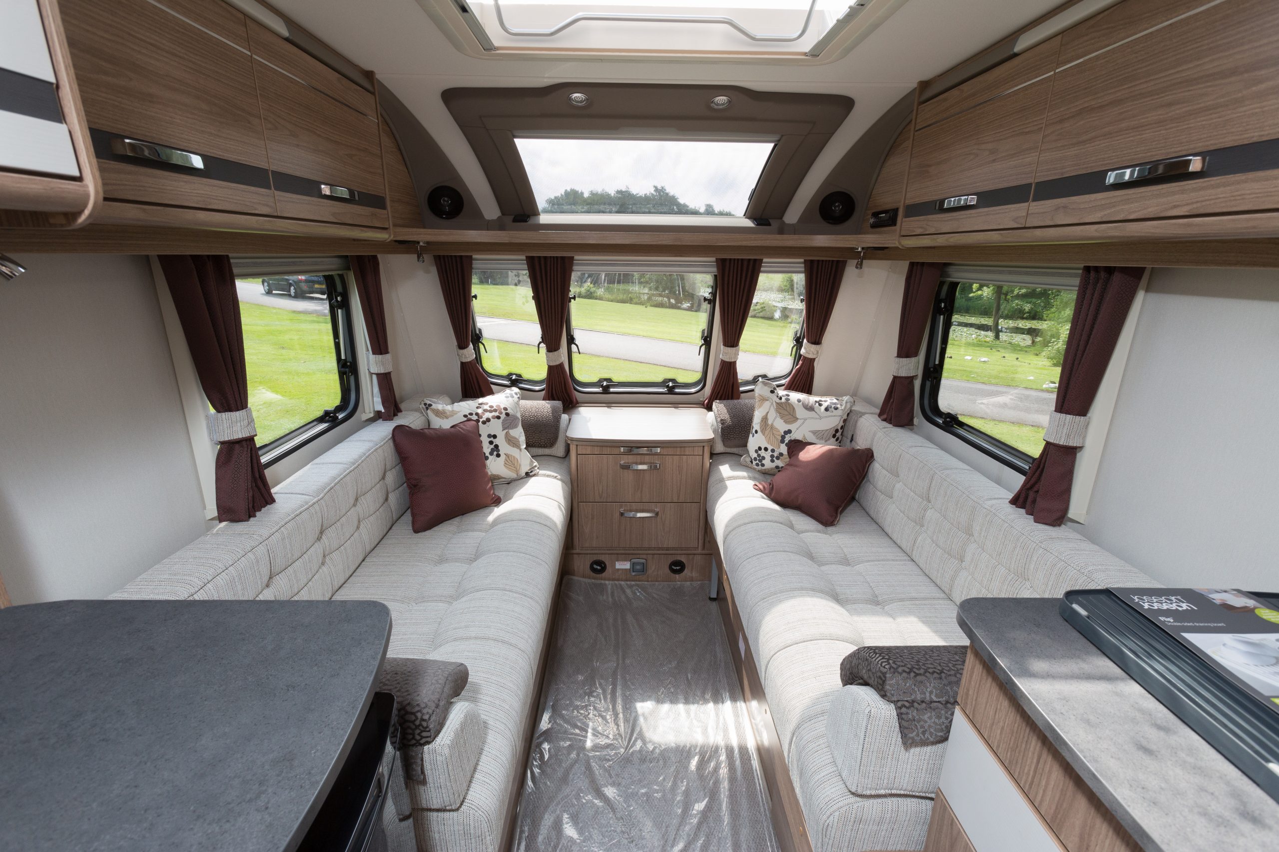 2018 Coachman Pastiche 460 2 Berth Caravan with End Washroom