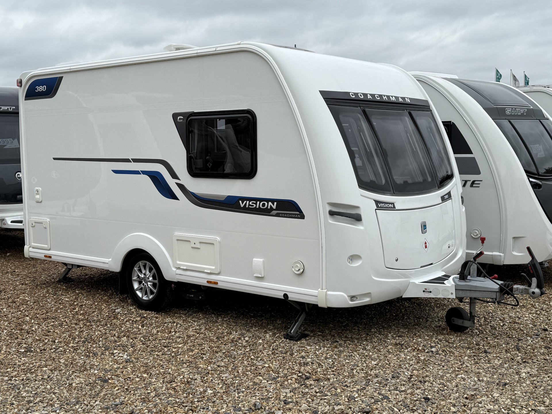 Coachman Vision 380 / 2