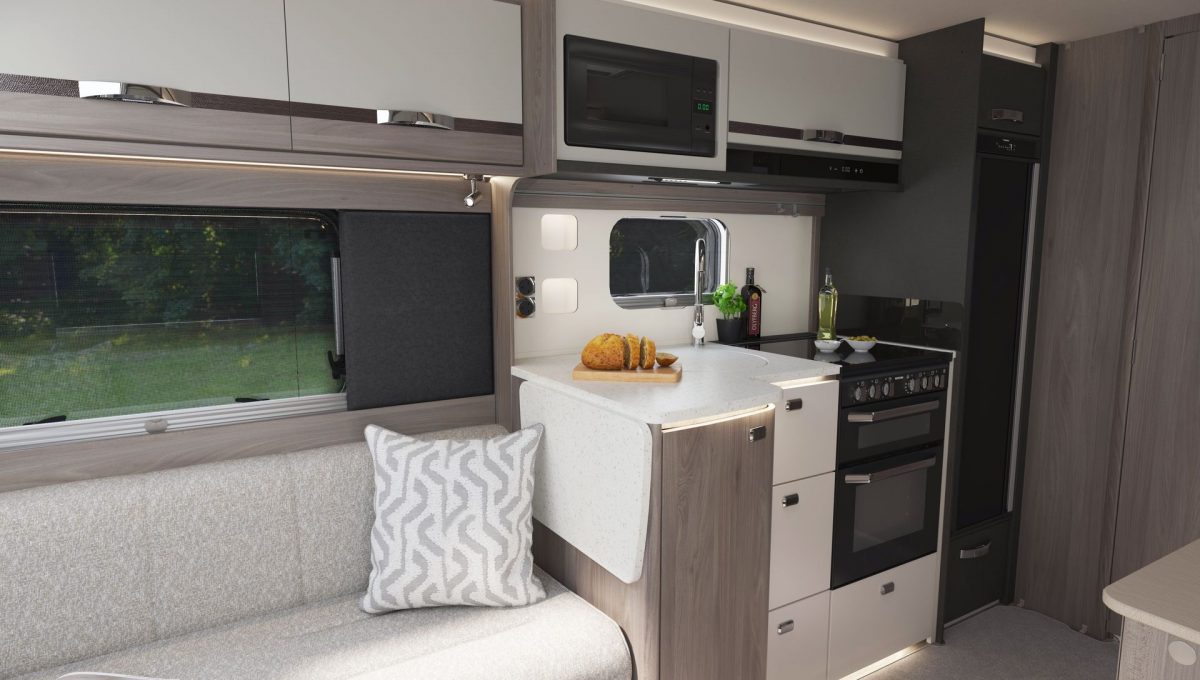 Swift Conqueror Grande 560L