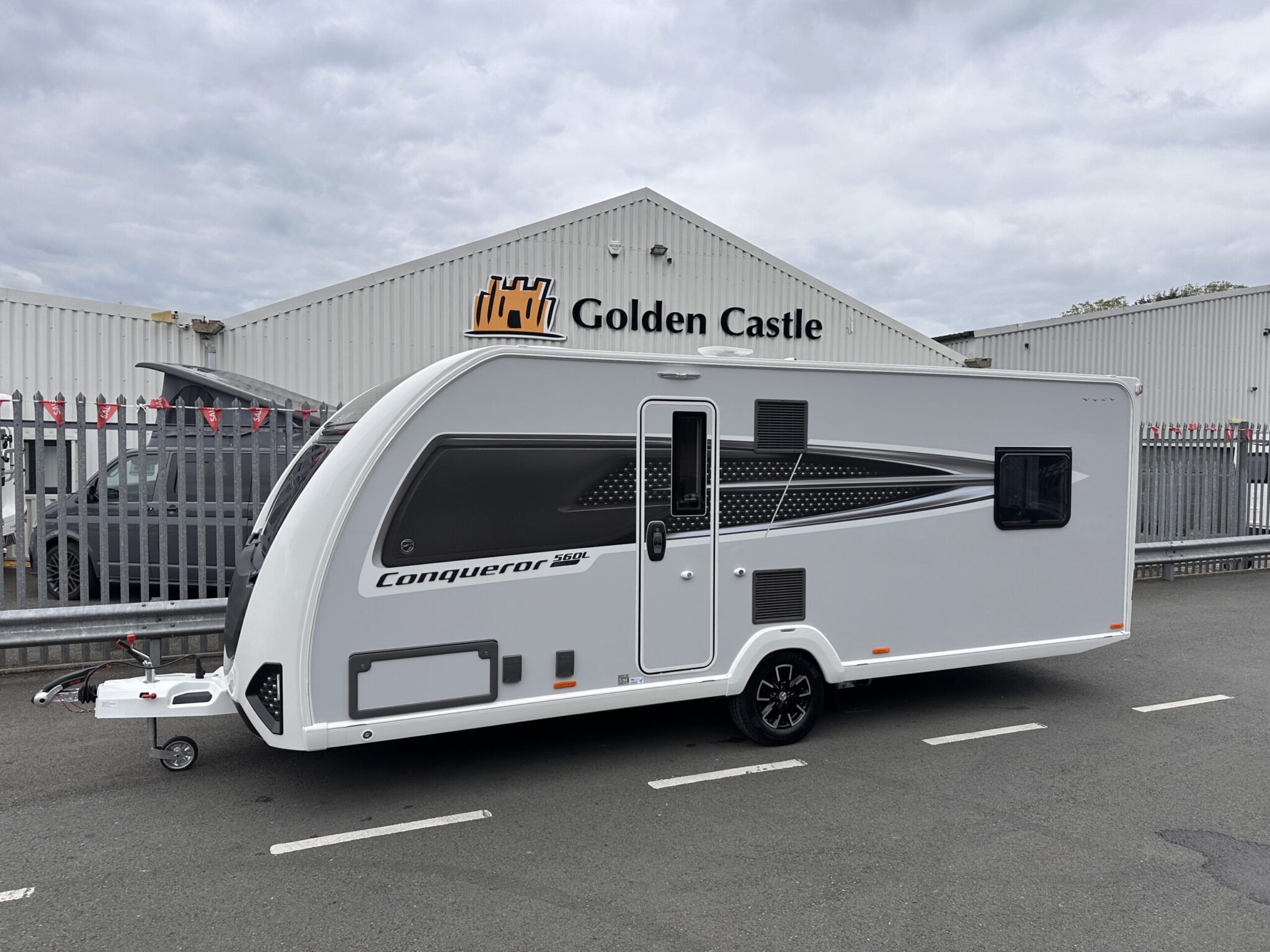 2027 Swift Conqueror Grande 560l