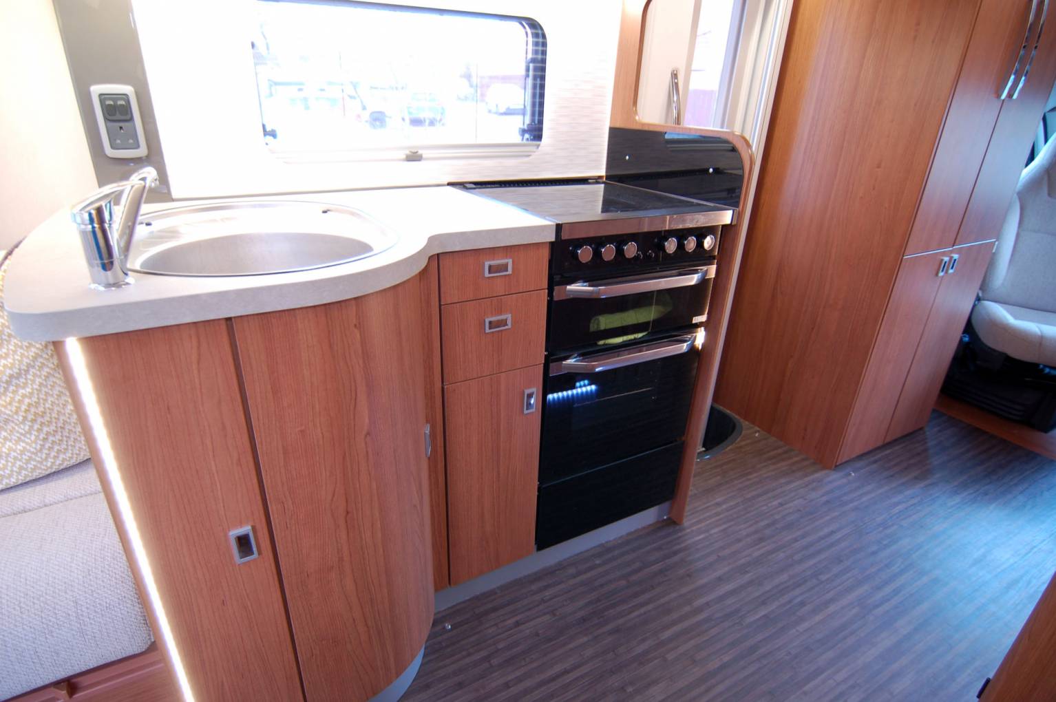 2017 Auto-Trail Apache 634