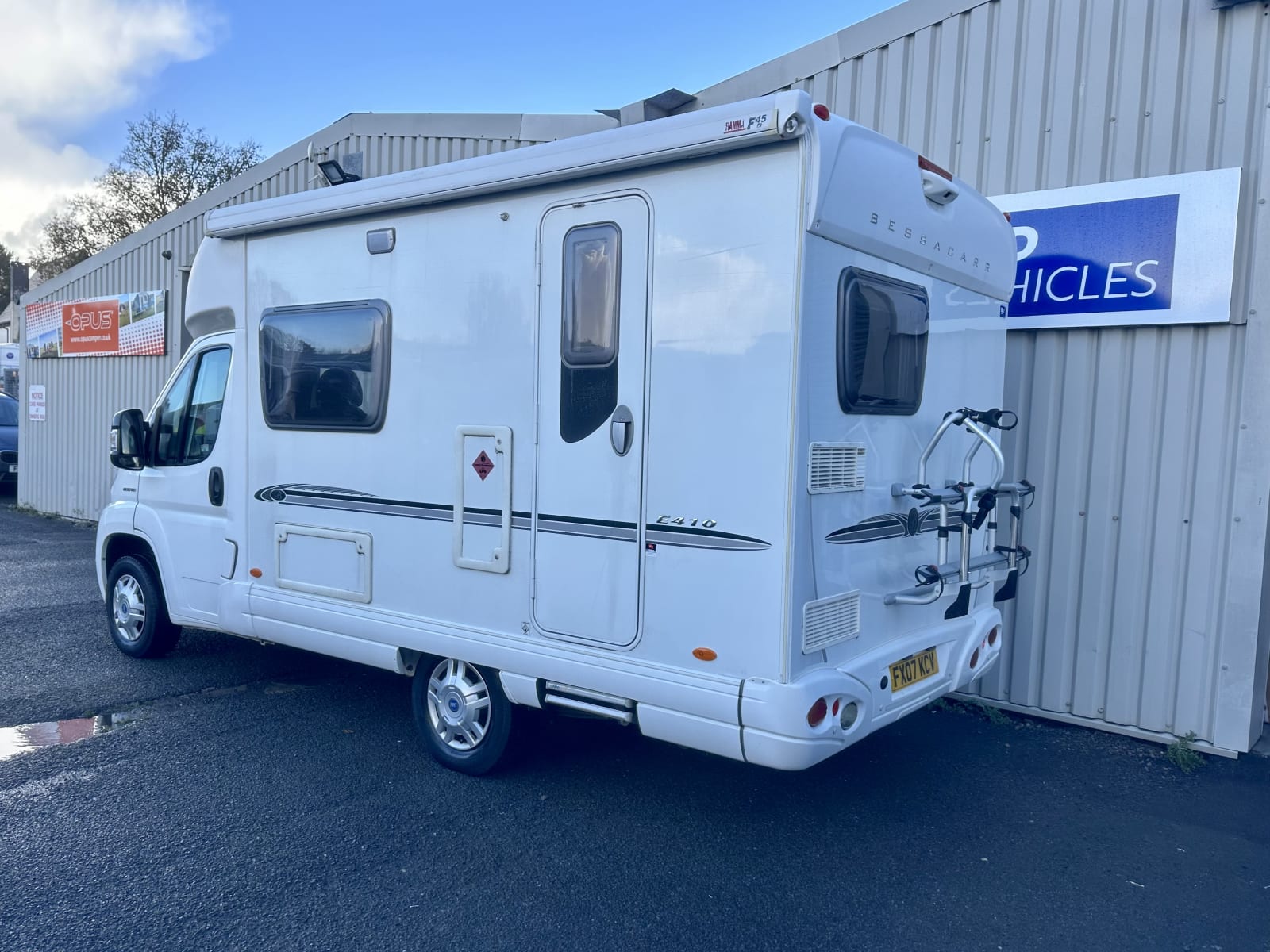 Bessacarr E410