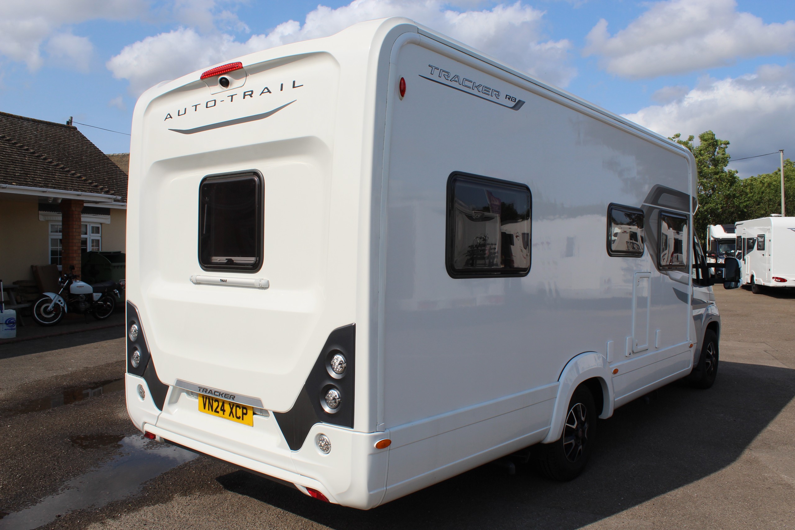 Auto-Trail Tracker Rb