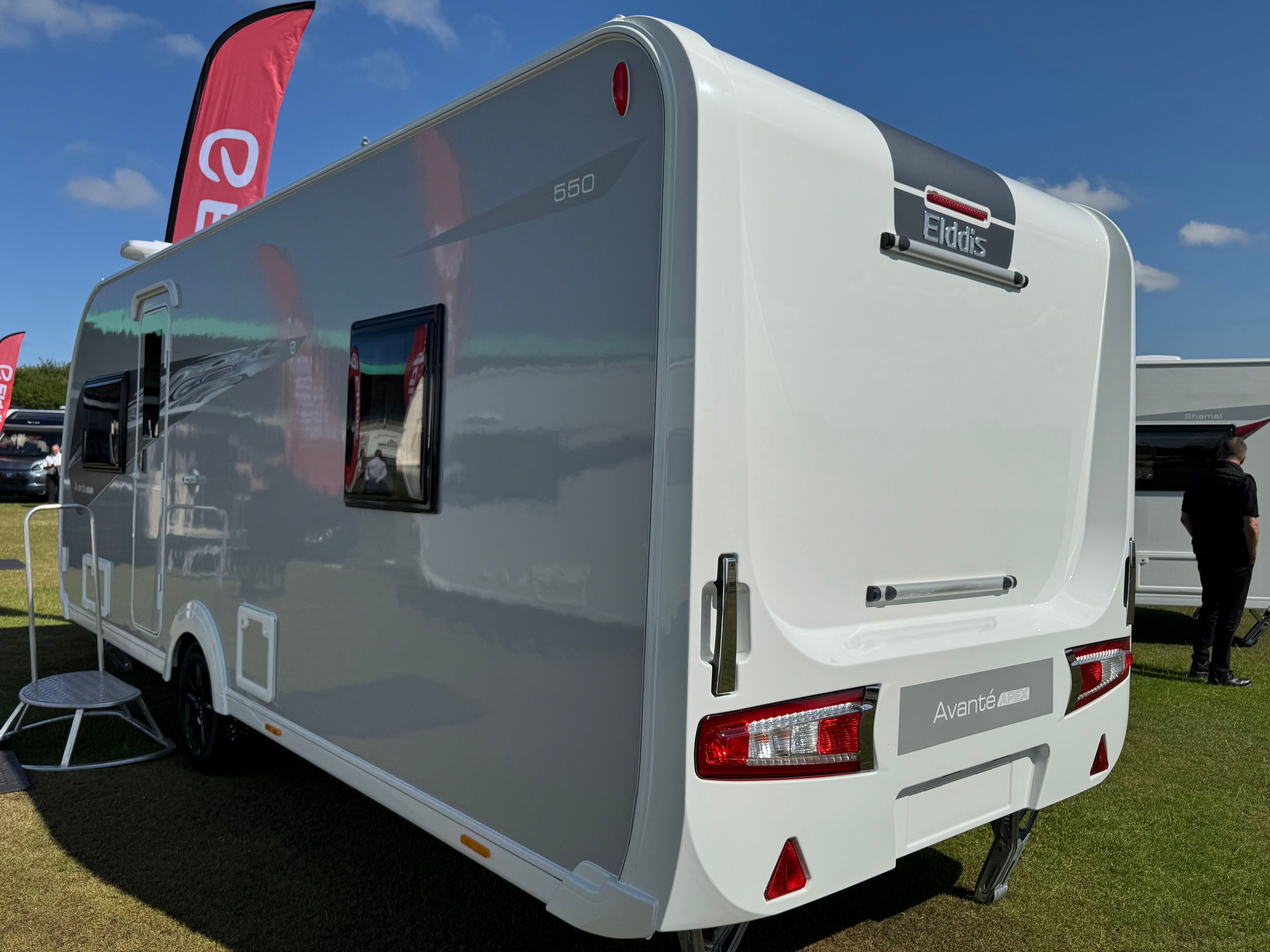 Elddis Avante 550 Apex