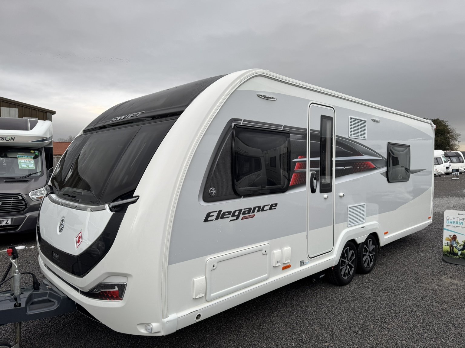 2027 Swift Elegance Grande 845